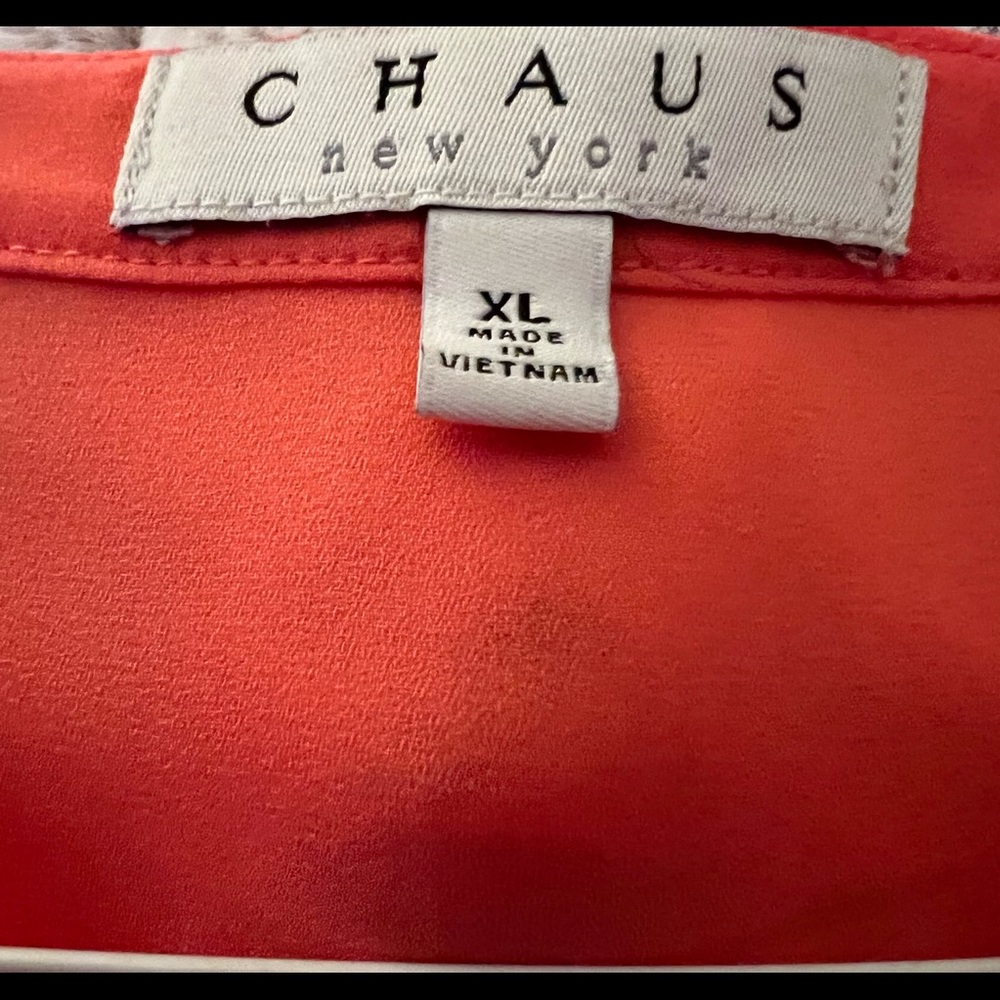 Chaus New York Sleeveless Blouse. EUC Size XL. Spring /Summer. Like New